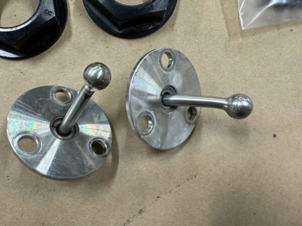 2020-2022 Ford Mustang GT500 OEM Hood Pins Locks - Image 7