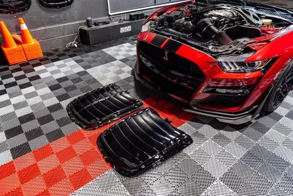 Python Shelby GT500 Carbon Fiber Hood Vent - Image 8