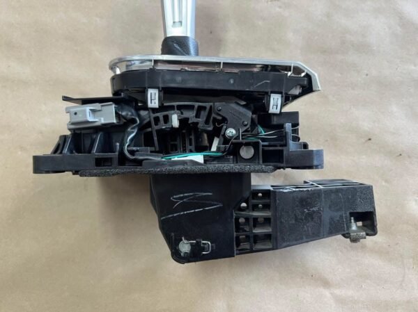2018-2022 Ford Mustang GT 5.0 10R80 Automatic Shifter Assembly - Image 2