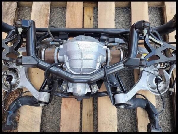 2003 2004 Ford Mustang SVT Cobra IRS axle. 35k miles! - Image 4