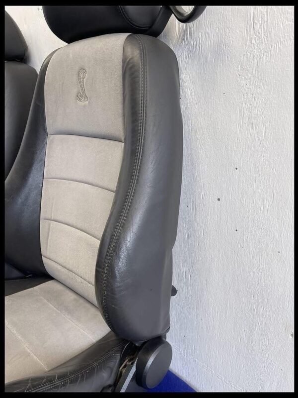 2003 Ford Mustang COBRA SVt seats - Image 12