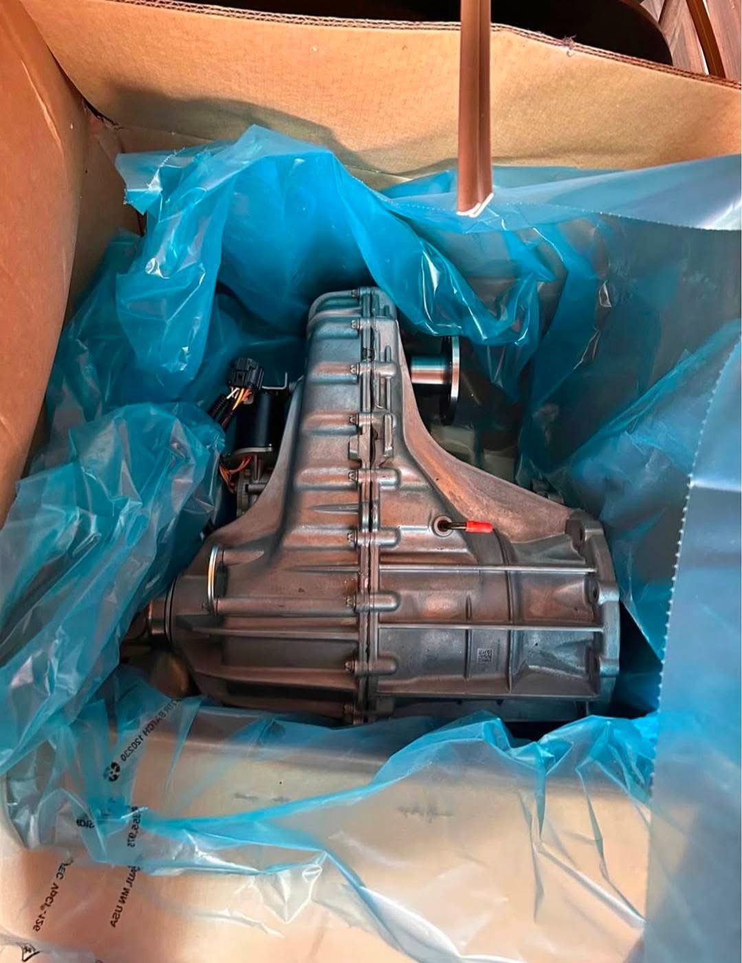 2017 Ford F250 Transfer Case - Brand New in Box, Never Installed - Image 5