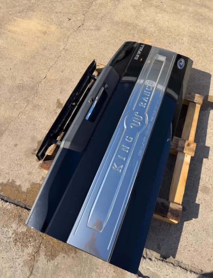 2020-2022 Ford F250 F350 F450 Tailgate - OEM Agate - Image 5