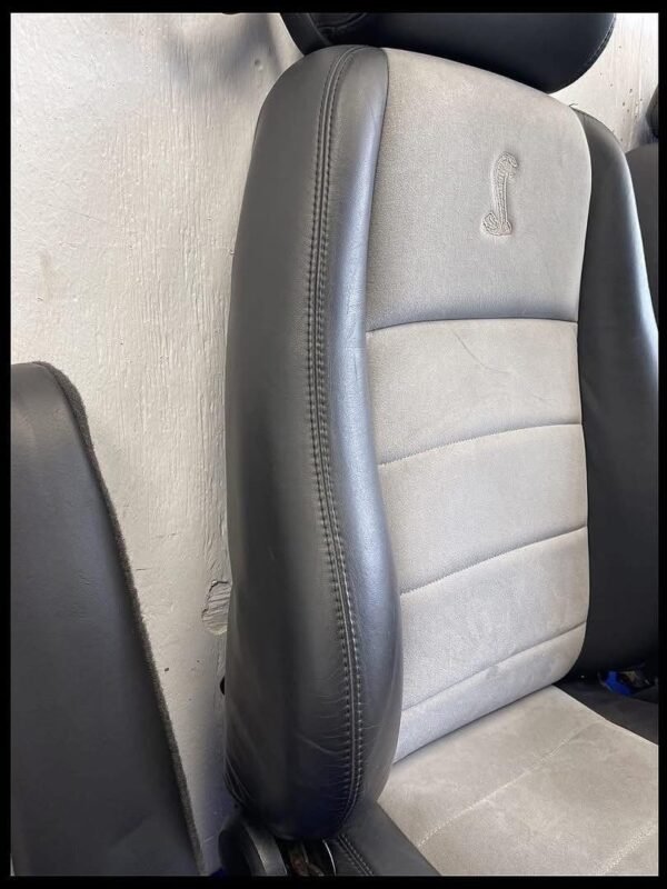 2003 Ford Mustang COBRA SVt seats - Image 11