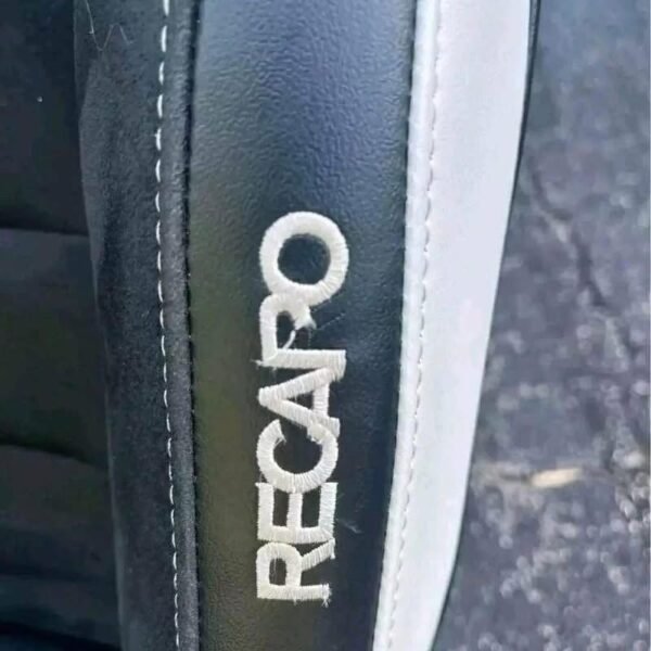 2020 GT500 Recaro seats. - Image 6