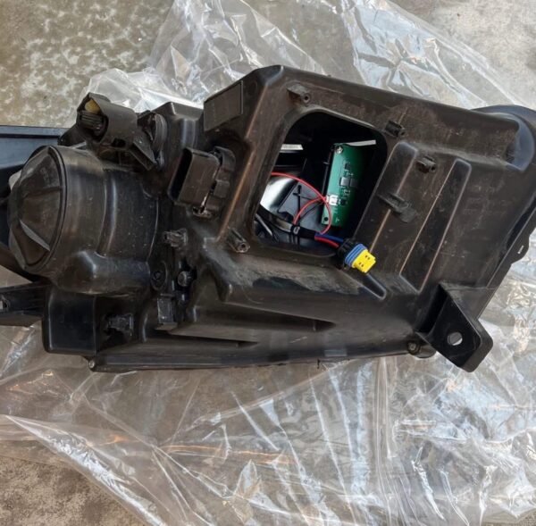 2015-2017 Ford Mustang Right And Left Headlight - Image 6