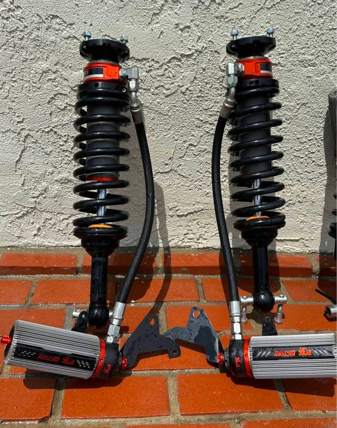 Fox Race Series 3.0 Coil-Over Reservoir Shock Set with Adjusters and Extra Springs - - Image 2