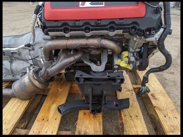 2016 Ford Mustang 5.0 engine with Roush Supercharger - 6 speed auto trans. - Image 7