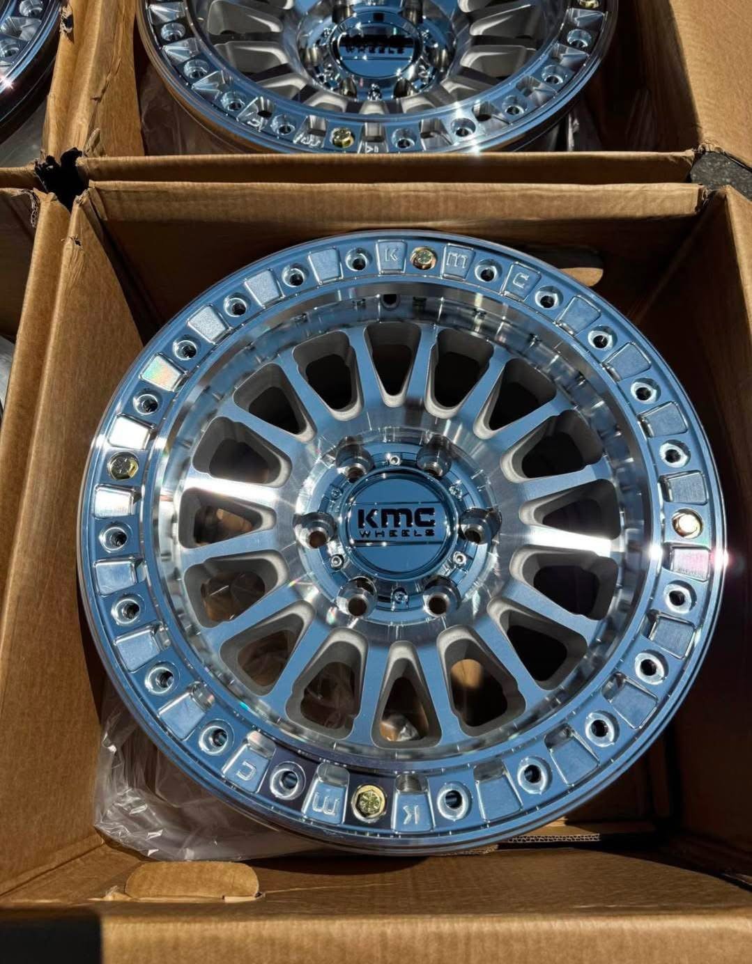 "New KMC IMPACT Forged Beadlock 17” Wheels" - Image 3