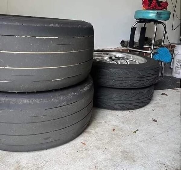 drag pack wheels.Weld laguna beadlock drag setup,Micky Thompson et street r 305/45/17,and micky Thompson sportsman s/r 28x6 skinny.5x114.3 bolt pattern. - Image 7