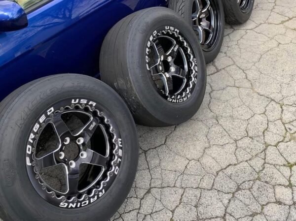 Weld S71 fronts are 18x5 which clear performance pack brakes with Mickey Thompson sportsman sr radials 28/6/18 and rears are single beadlock 17x10 with Mickey Thompson et street r bias 28/11.5/17