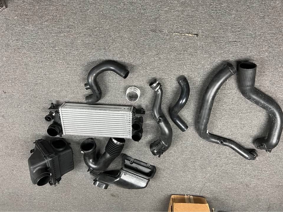 2019-2022 Ford OEM intercooler &charge pipes - Image 3